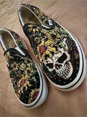 Vans Kids Slip-On Skull & Sunflower Graphic - Black with Yellow & Pink Accents
